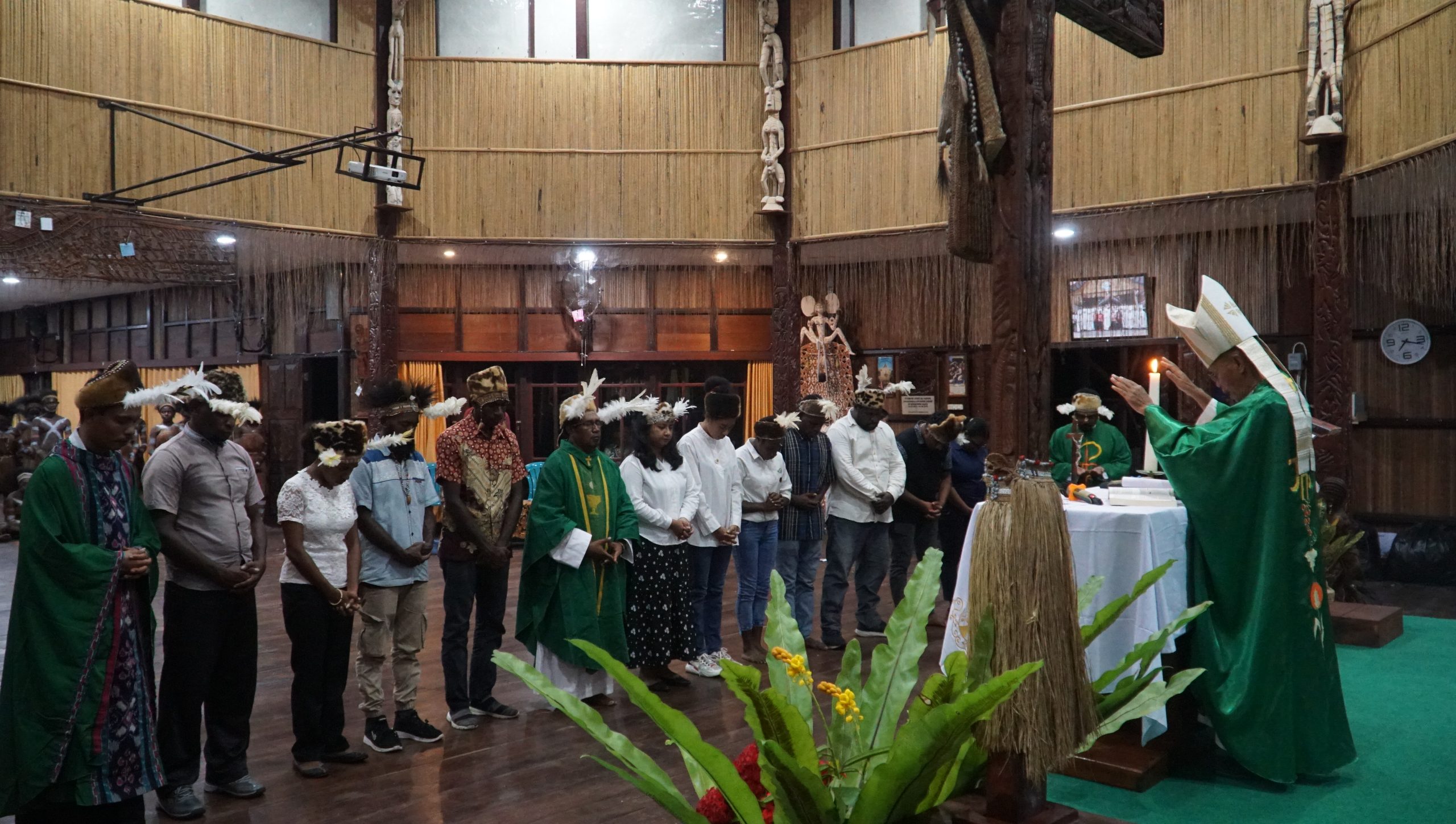 Komkep Keuskupan Agats menggelar misa perutusan bagi peserta perwakilan Indonesian Youth Day (IYD) Tahun 2023 di Palembang